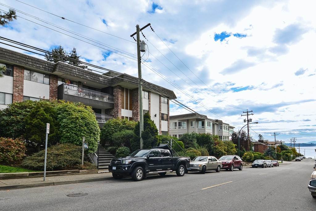 1330 Martin Street, Surrey, BC V4B 3W5