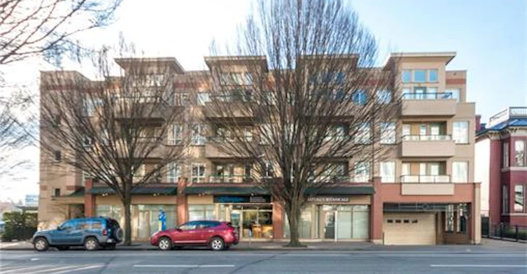 1015 Johnson Street, Victoria, BC V8V 3N6