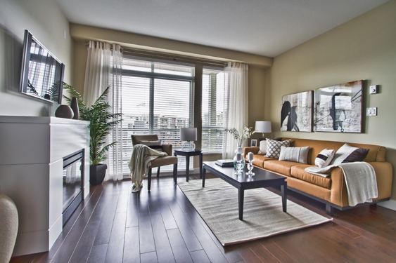 The Summit at Morgan Crossing, 15850 26 Avenue Surrey, BC - REW