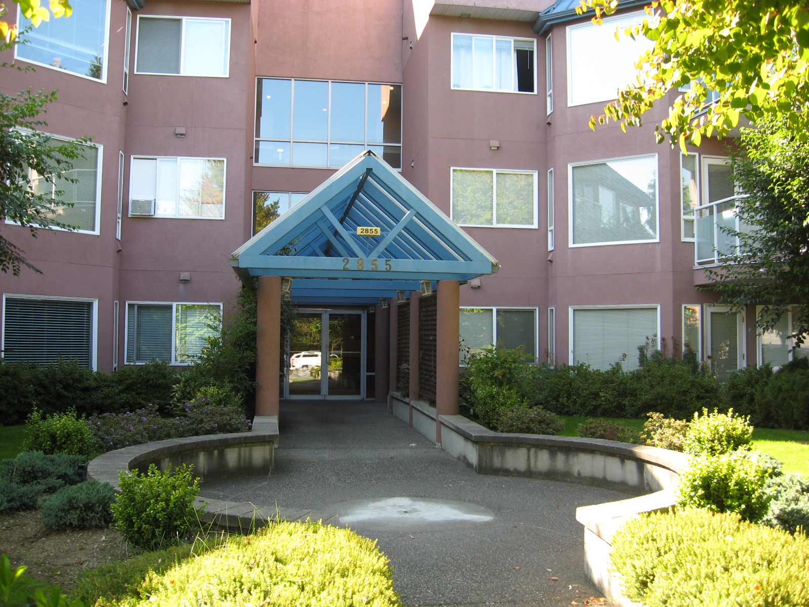 2855 152 Street, Surrey, BC V4P 1H2