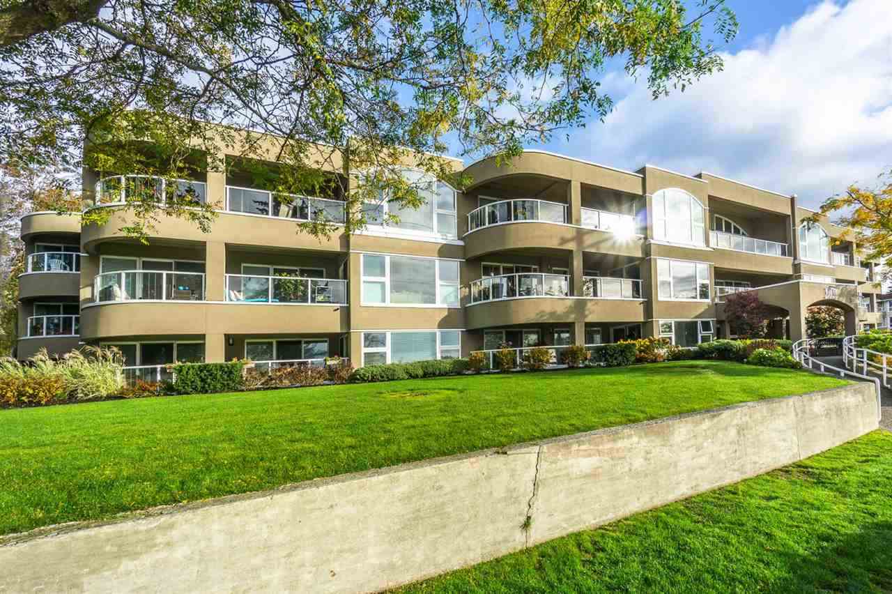 15809 Marine Drive, Surrey, BC V4B 1E7
