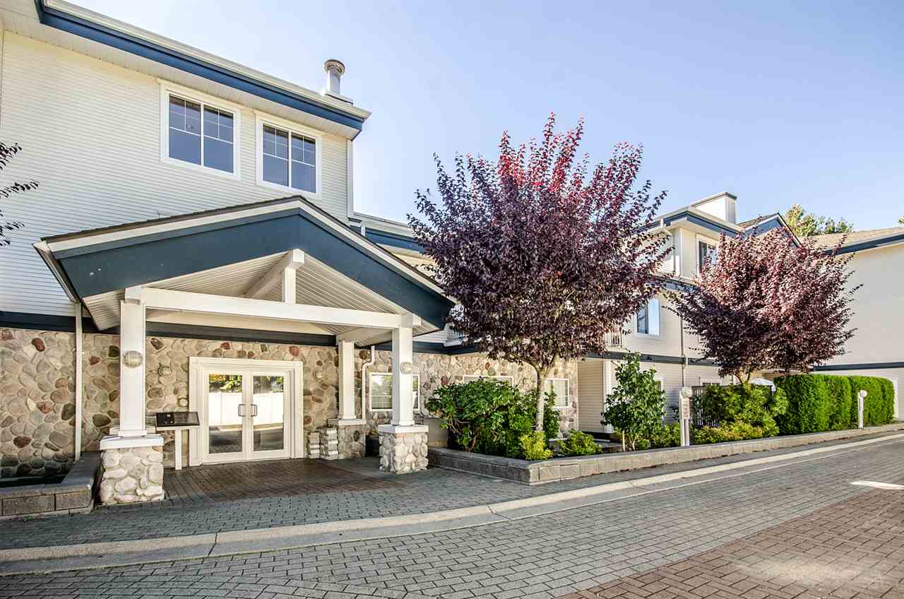 15298 20 Avenue, Surrey, BC V4A 2A3