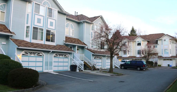 15550 89 Avenue, Surrey, BC V3R 1N2 - 3