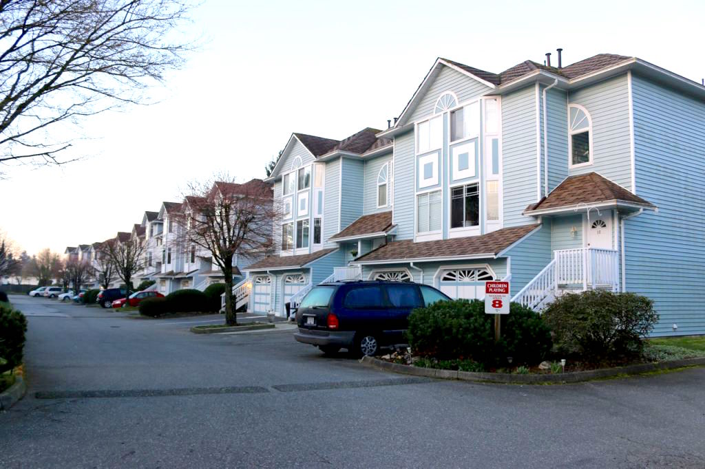 15550 89 Avenue, Surrey, BC V3R 1N2 - 2