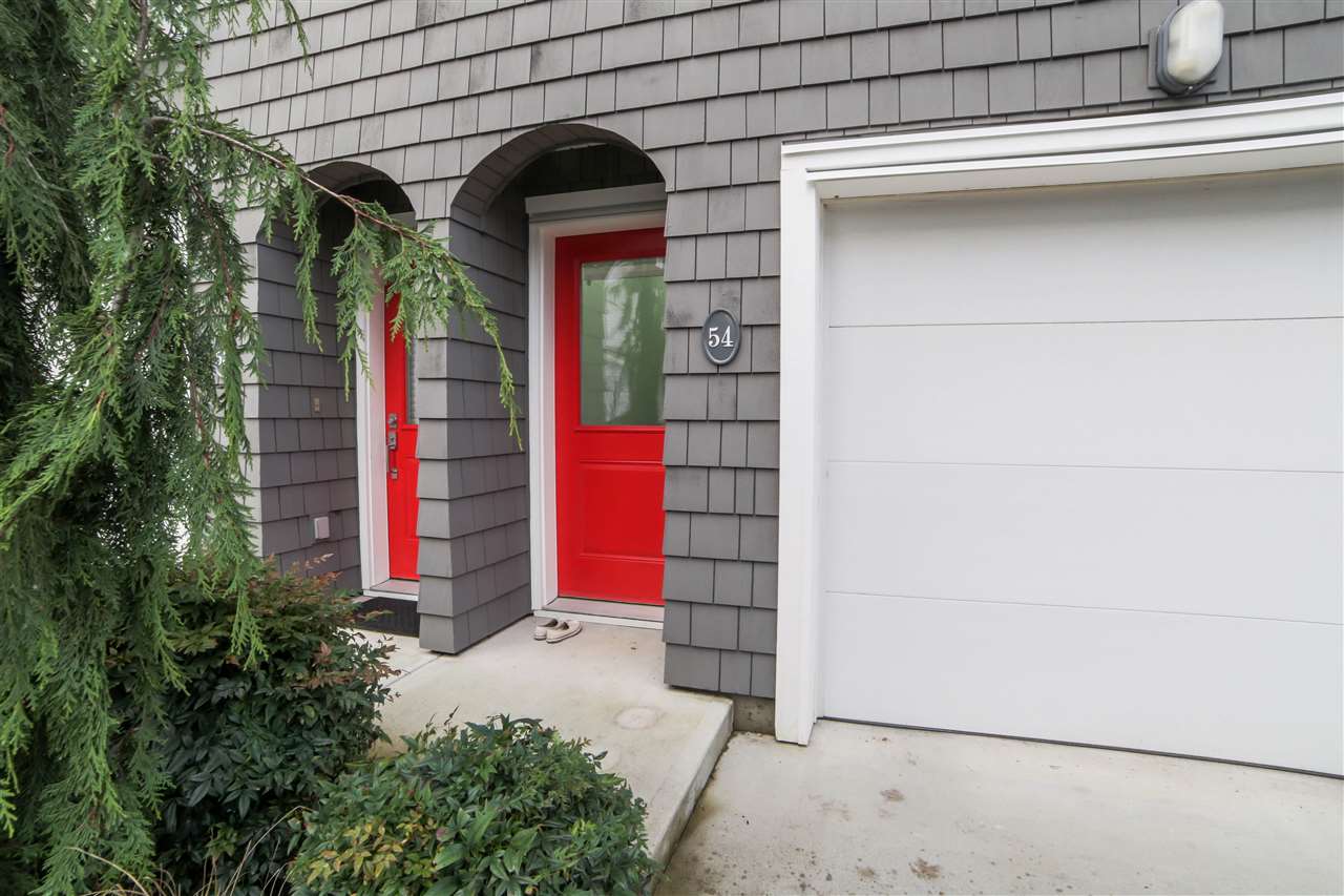 14955 60 Avenue, Surrey, BC V3S 1R8