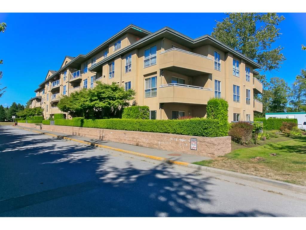 13780 76 Avenue, Surrey, BC V3W 1E5