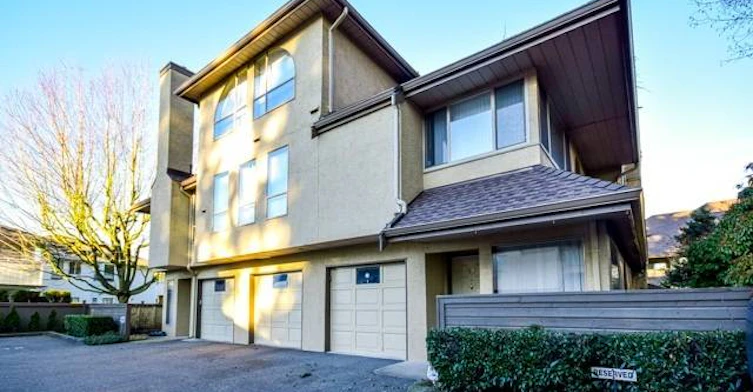 7141 122 Street, Surrey, BC V3W 3S1