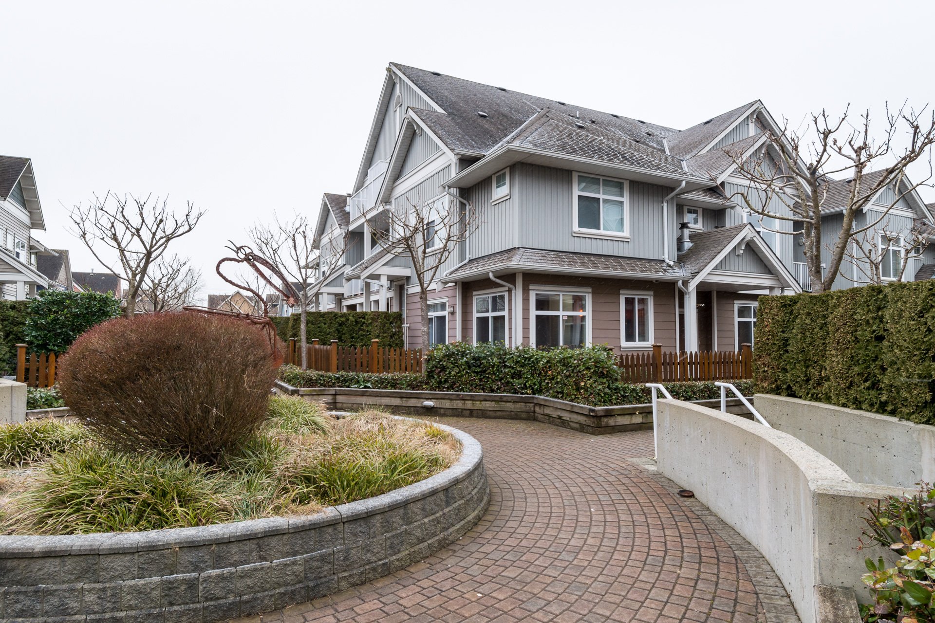 6300 London Road, Richmond, BC V7E 6V6 - 5