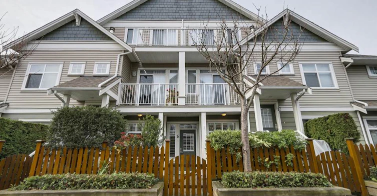 6300 London Road, Richmond, BC V7E 6V6