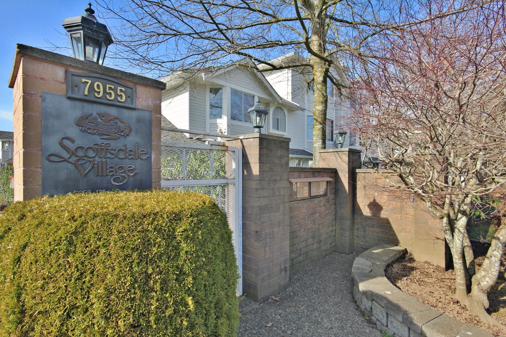7955 122 Street, Surrey, BC V3W 4T4