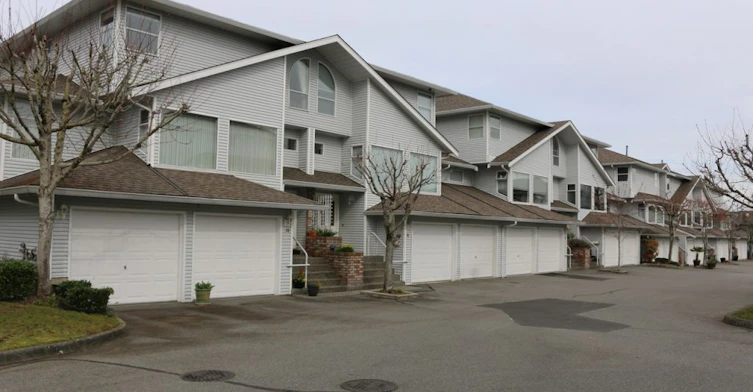 16363 85 Avenue, Surrey, BC V4N 3K1