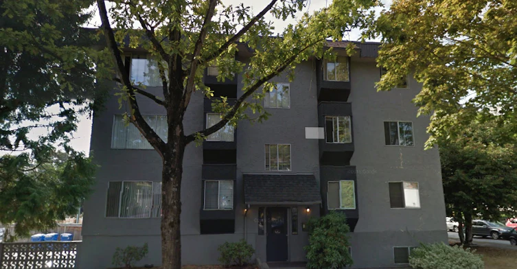 25 Garden Drive, Vancouver, BC V5L 4Z5