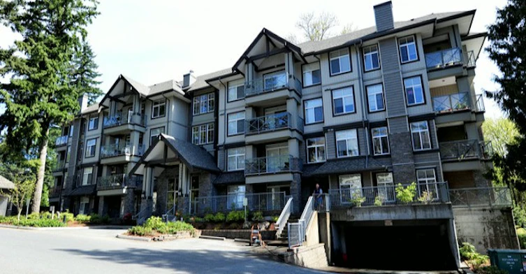 33338 Bourquin Crescent East, Abbotsford, BC V2S 1Y1