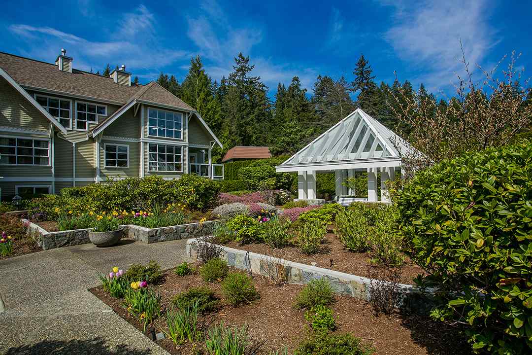 3373 Capilano Crescent, North Vancouver, BC V7R 4W7 - 3