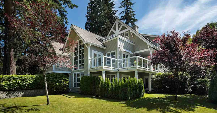 3373 Capilano Crescent, North Vancouver, BC V7R 4W7 - 2