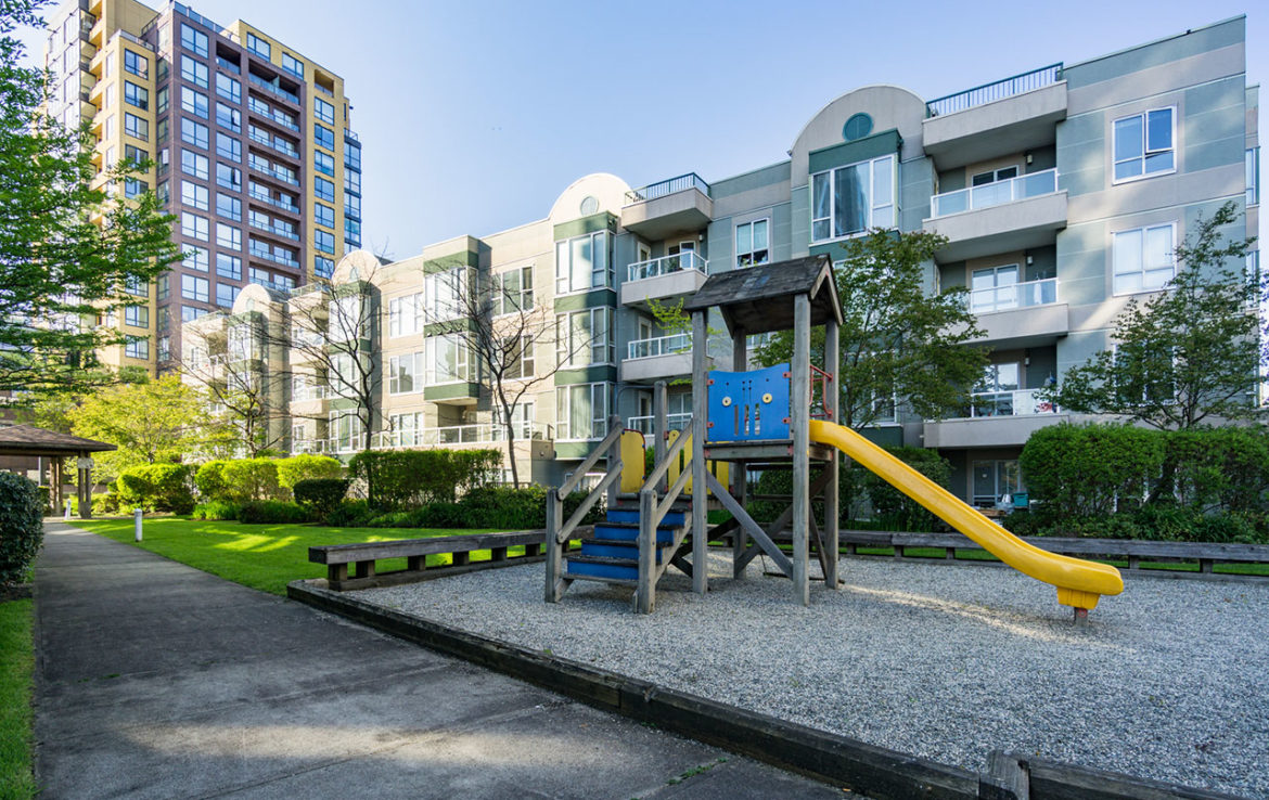 3488 Vanness Avenue, Vancouver, BC V5R 6C8 - 6