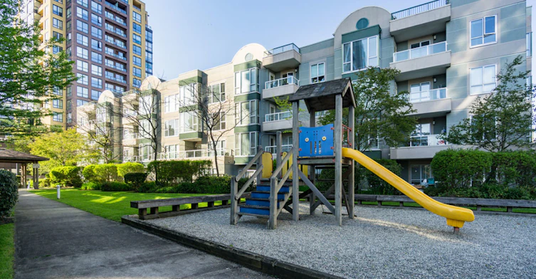 3488 Vanness Avenue, Vancouver, BC V5R 6C8 - 6