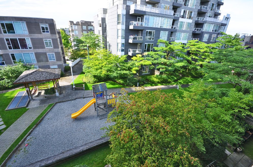 3488 Vanness Avenue, Vancouver, BC V5R 6C8 - 5