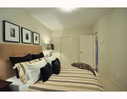 2008 54th Avenue East, Vancouver, BC V5P 1Y6 - 3