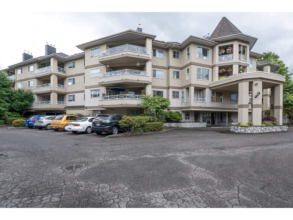 20120 56 Avenue, Langley, BC V3A 3Y4