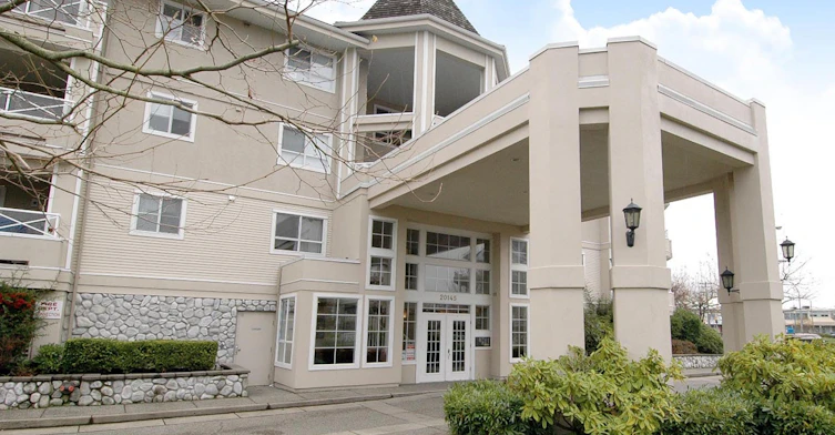 20145 55a Avenue, Langley, BC V3A 8L6