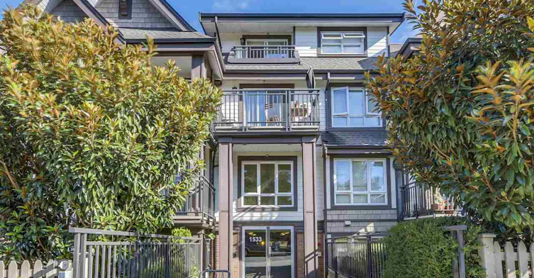 1533 8th Avenue East, Vancouver, BC V5N 0A4