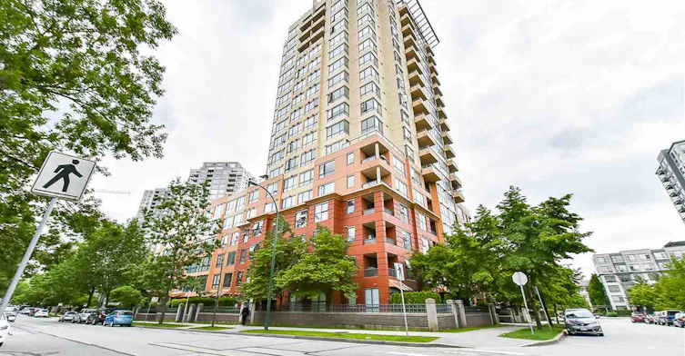 3588 Vanness Avenue, Vancouver, BC V5R 6E9