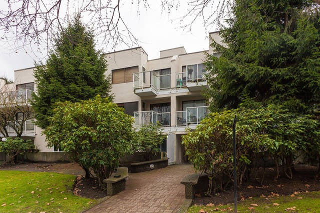 830 7th Avenue East, Vancouver, BC V5T 4J2