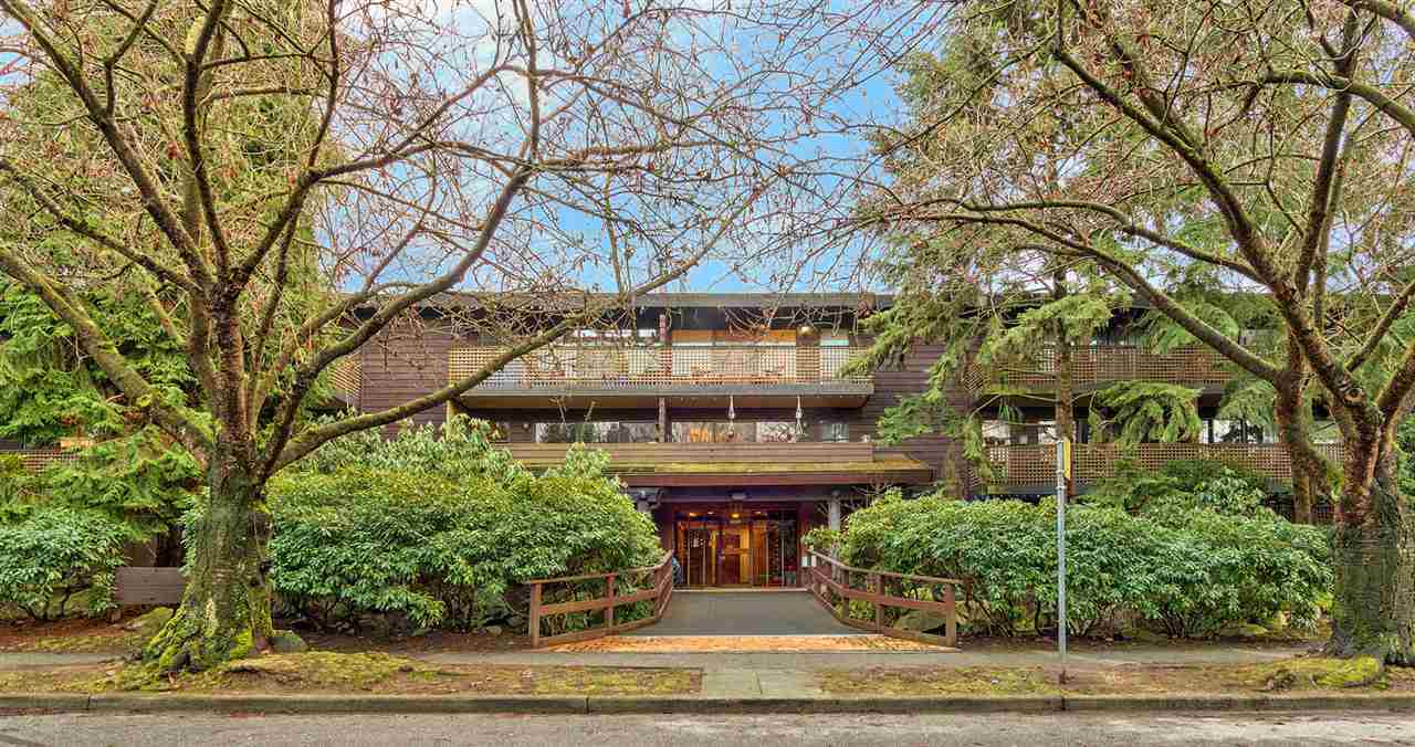 330 7th Avenue East, Vancouver, BC V5T 4K5