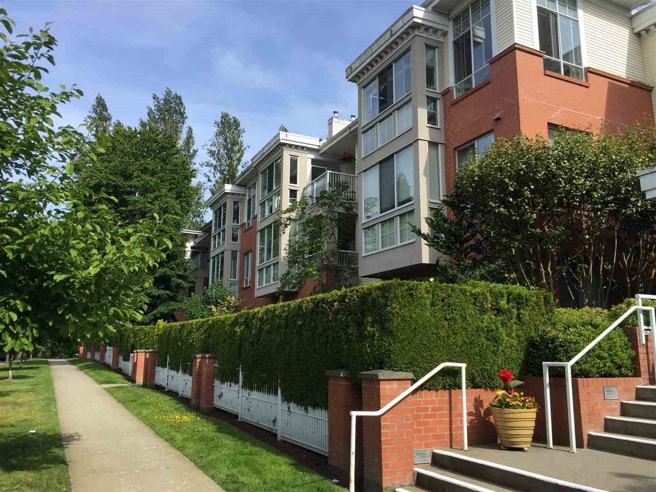 383 37th Avenue East, Vancouver, BC V5W 4C1