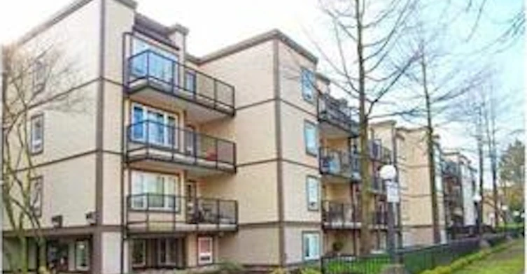 1040 Broadway East, Vancouver, BC V5T 4N7