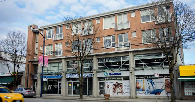 6172 Fraser Street, Vancouver, BC V5W 3A1
