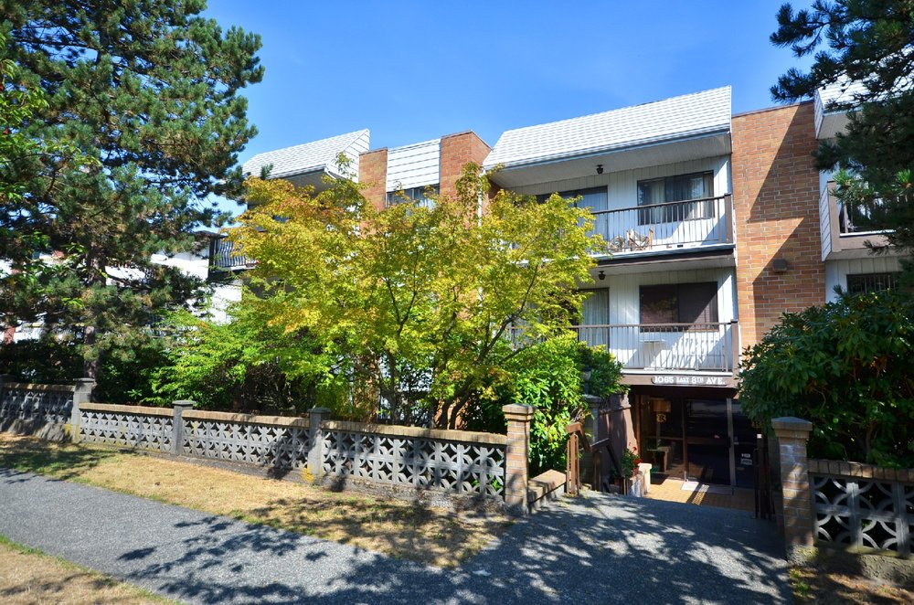 1065 East 8th Avenue, Vancouver, BC V5T 1V1