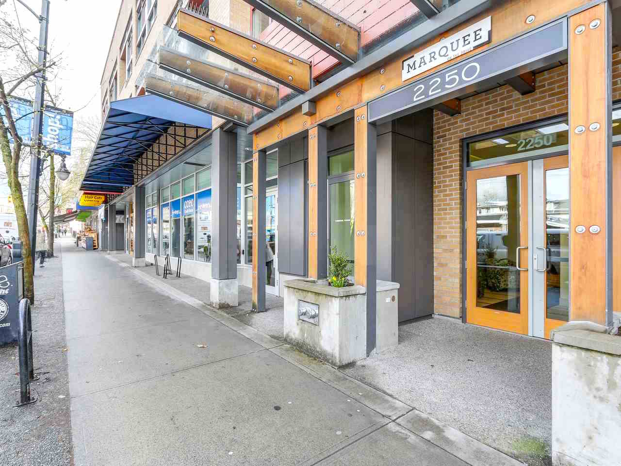 2250 Commercial Drive, Vancouver, BC V5N 4B5 - 4
