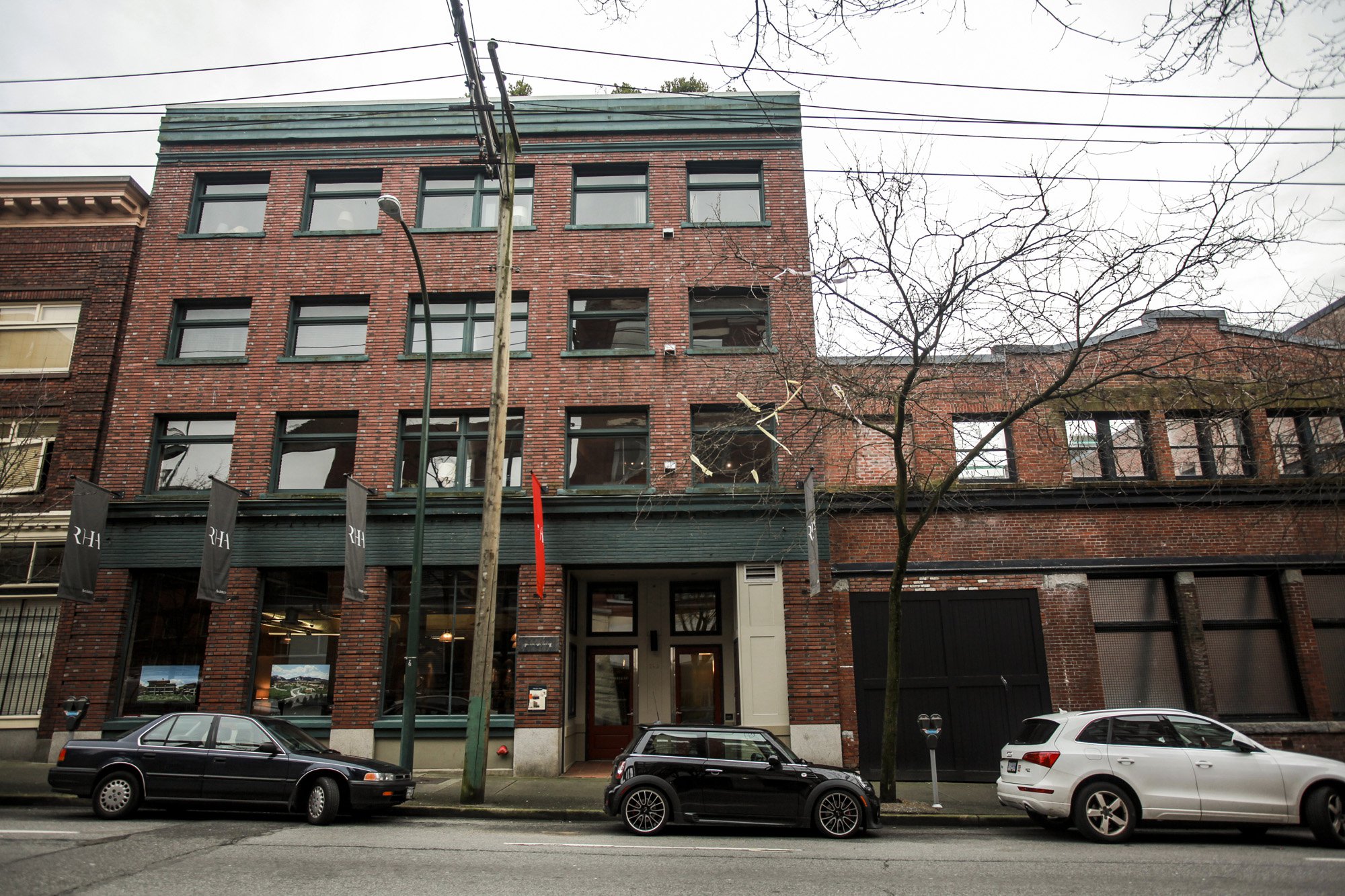120 Powell Street, Vancouver, BC V6A 1G1