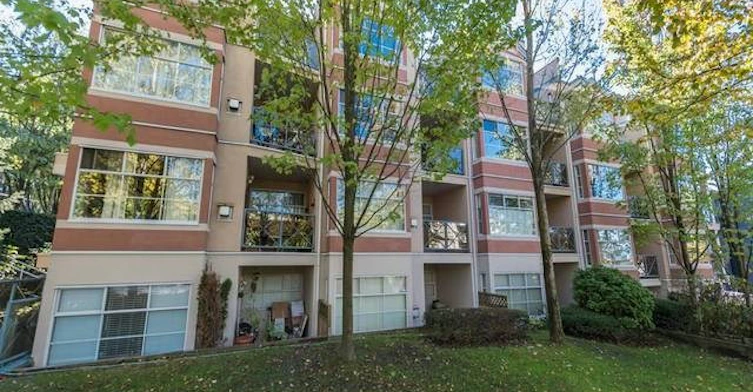 2388 Triumph Street, Vancouver, BC V5L 1L5