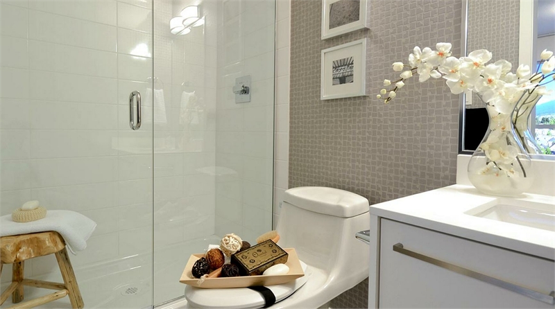 2699 Kingsway Other, Vancouver, BC V5R 5H4 - 4
