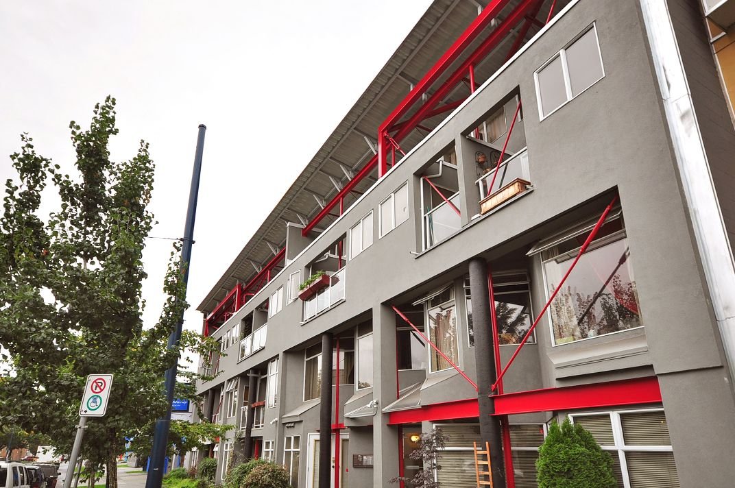 238 10th Avenue East, Vancouver, BC V5T 1Z5 - 2