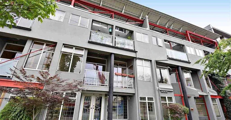 238 10th Avenue East, Vancouver, BC V5T 1Z5