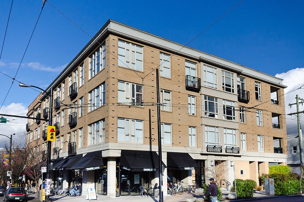 205 10th Avenue East, Vancouver, BC V5T 4V6