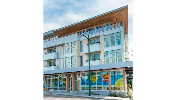 4338 Commercial Street, Vancouver, BC V5N 4G6