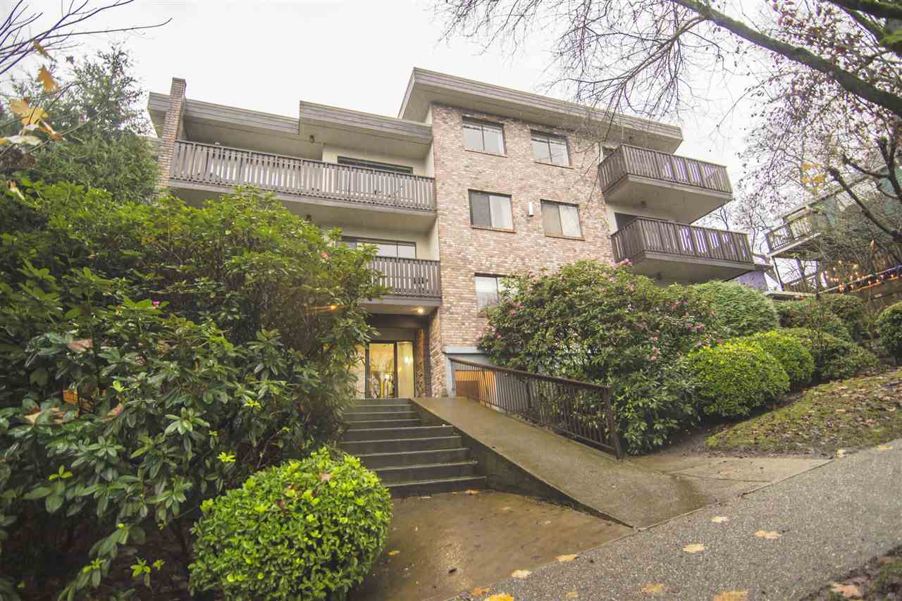930 7th Avenue East, Vancouver, BC V5T 1P6