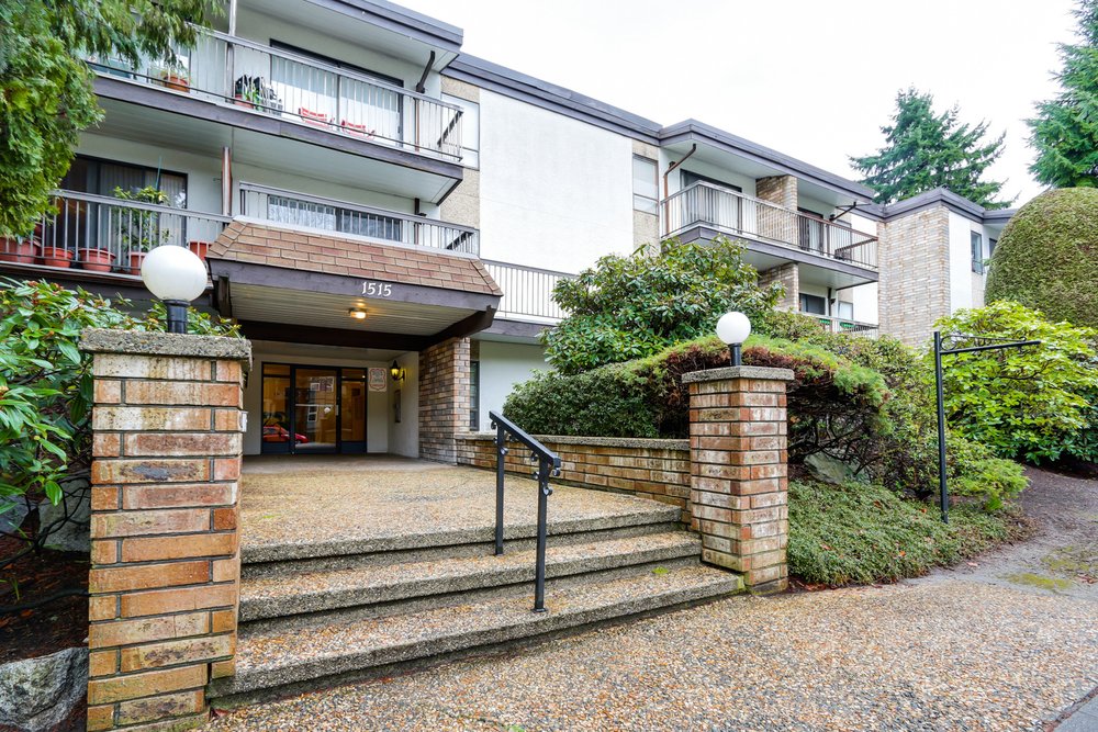 1515 6th Avenue East, Vancouver, BC V5N 1P2 - 2