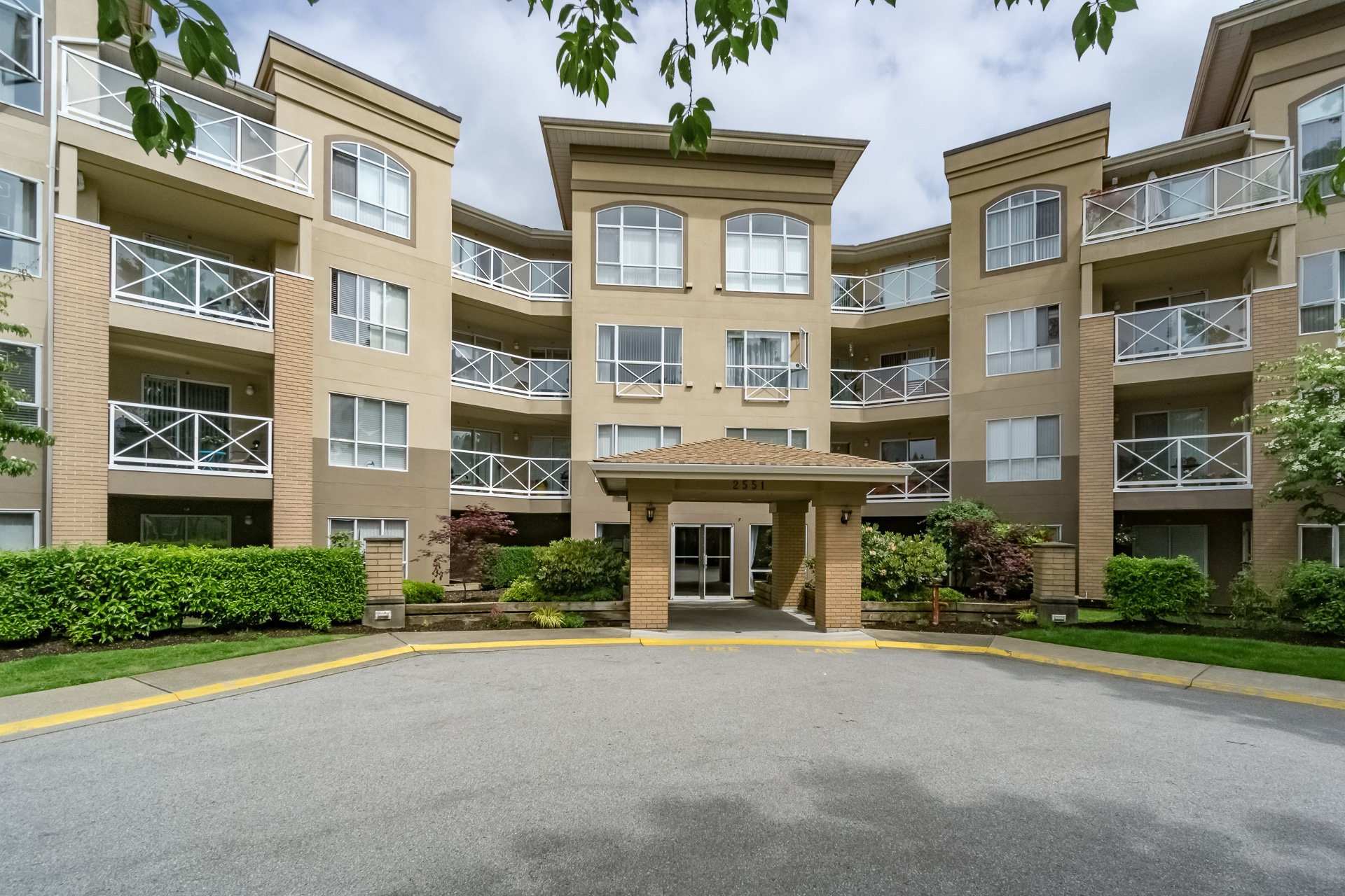 2551 Parkview Lane, Port Coquitlam, BC V3C 6J8