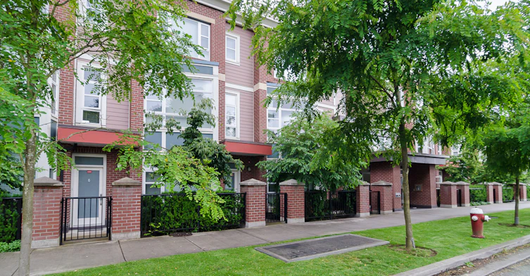 6611 Eckersley Road, Richmond, BC V6Y 2L7 - 2