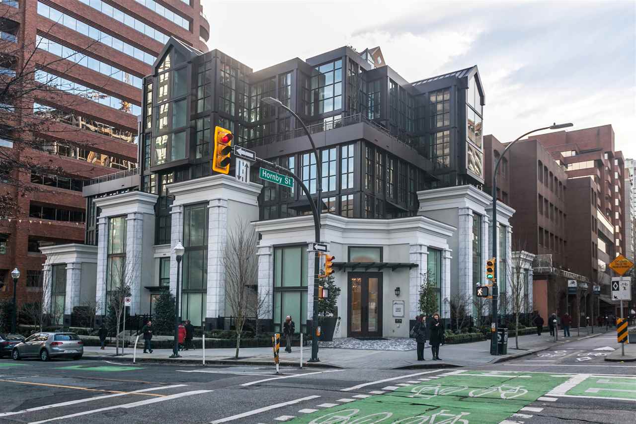 1102 Hornby Avenue, Vancouver, BC V6Z 1V8