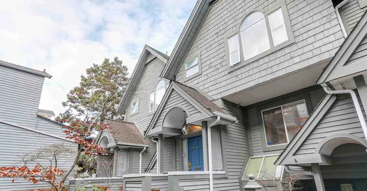 825 7th Avenue West, Vancouver, BC V5Z 1C2