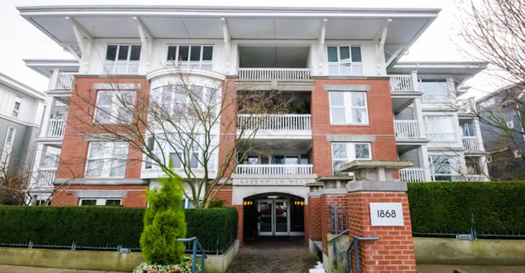 1868 5th Avenue West, Vancouver, BC V6J 1P3
