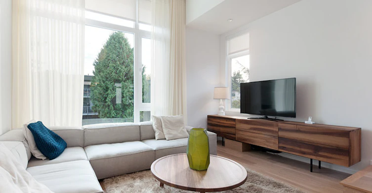 1891 2nd Avenue West, Vancouver, BC V6J 1J1 - 3