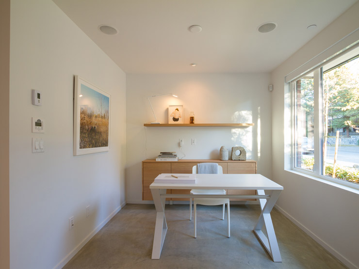 1891 2nd Avenue West, Vancouver, BC V6J 1J1 - 11